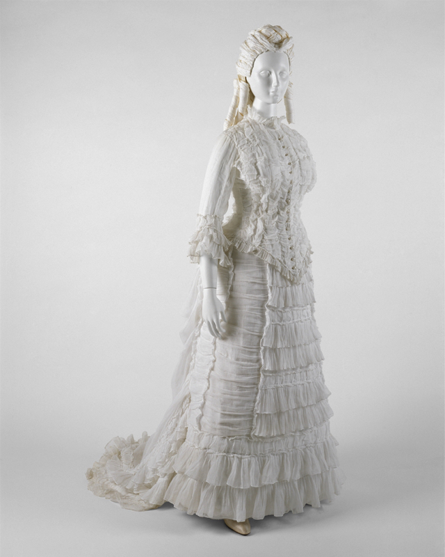 asd - Grand Boudoir Dress probably American ca. 1880