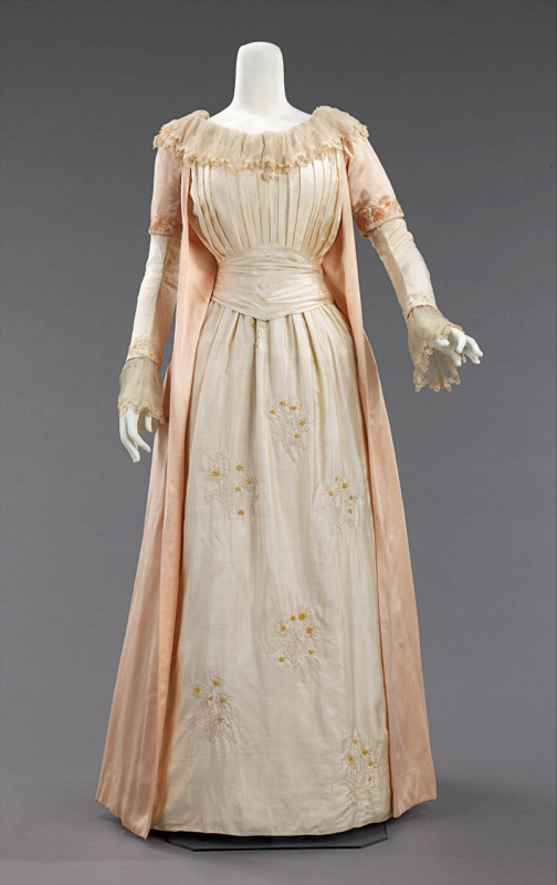 Tea gown
Designer Liberty & Co. British
ca. 1885
