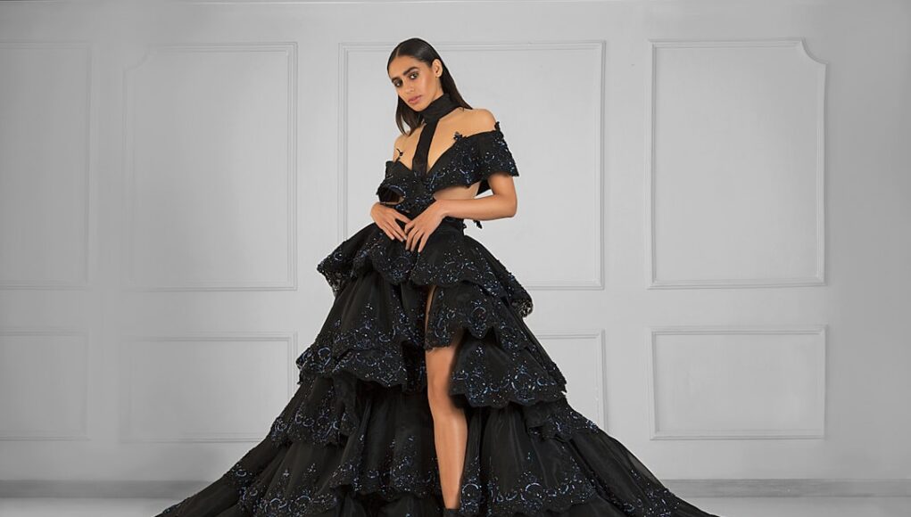 Gothic Wedding Outfits: 17 Hauntingly Beautiful Looks to Copy Gothic Wedding Outfits: 17 Hauntingly Beautiful Looks to Copy