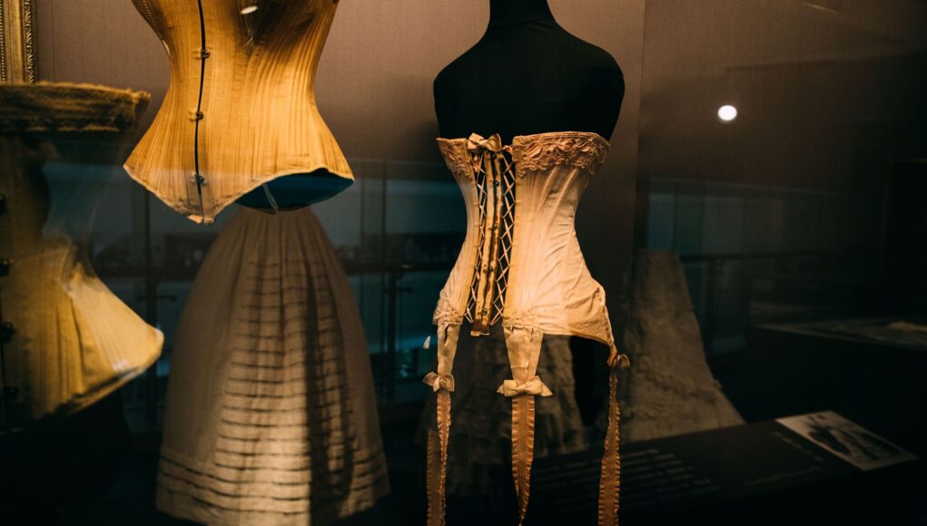Why Victorian Corsets Are Making a Shocking Comeback Today Why Victorian Corsets Are Making a Shocking Comeback Today