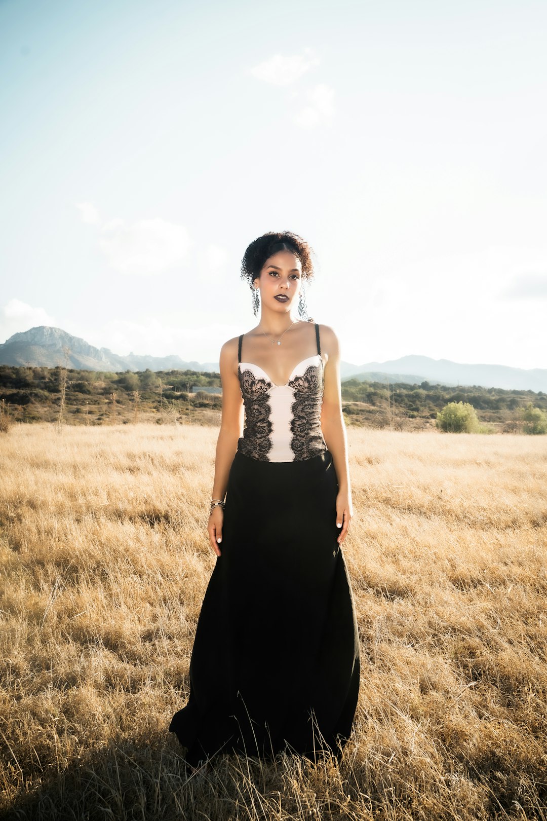 photo 1763454640999 c75a7ff01326 - Grand Boudoir Why Brides Are Falling in Love With Black and White Lace Wedding Dresses