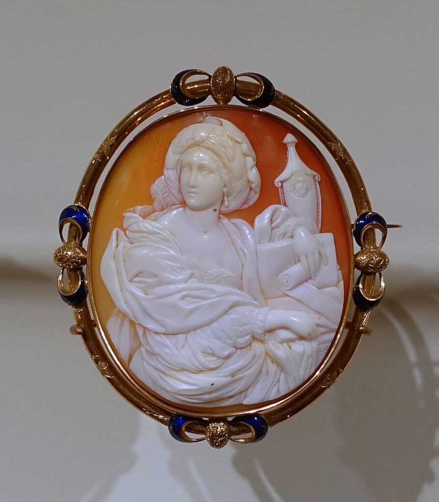 Cameo brooch Europe c. 1840 shell gold Peabody Essex Museum DSC07630 - Grand Boudoir Antique Victorian Cameo Brooch: History, Value, and How to Recognize the Real Thing