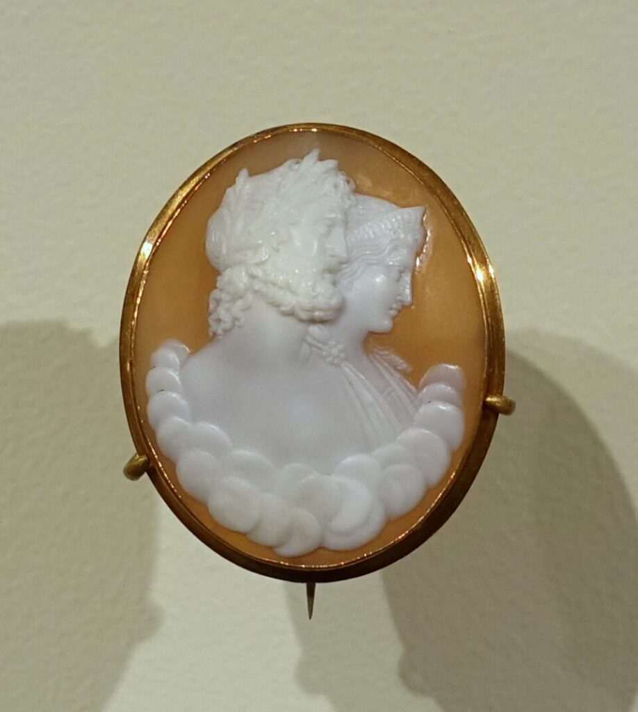 Cameo brooch probably Italy early 1800s shell gold Peabody Essex Museum DSC07631 - Grand Boudoir Antique Victorian Cameo Brooch: History, Value, and How to Recognize the Real Thing