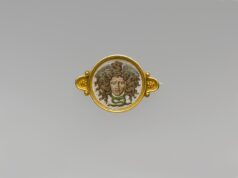 Victorian Brooch: A Tiny Jewel That Tells a Grand Story Victorian Brooch: A Tiny Jewel That Tells a Grand Story
