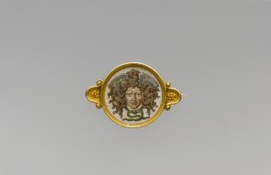Victorian Brooch: A Tiny Jewel That Tells a Grand Story Victorian Brooch: A Tiny Jewel That Tells a Grand Story