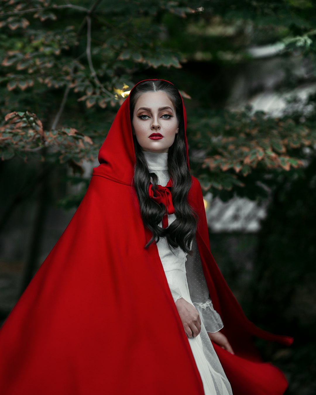 Victorian Cloaks: The Romantic Fashion Secret Making a Bold Comeback