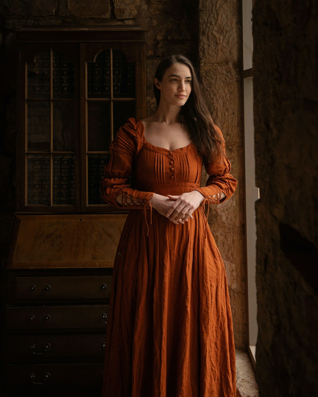 Victorian Traveling Dresses: The Surprising Secrets Behind Elegant Journeys