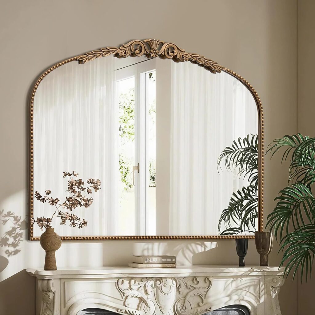 How Antique Mirrors Quietly Transform Any Room Into More Space