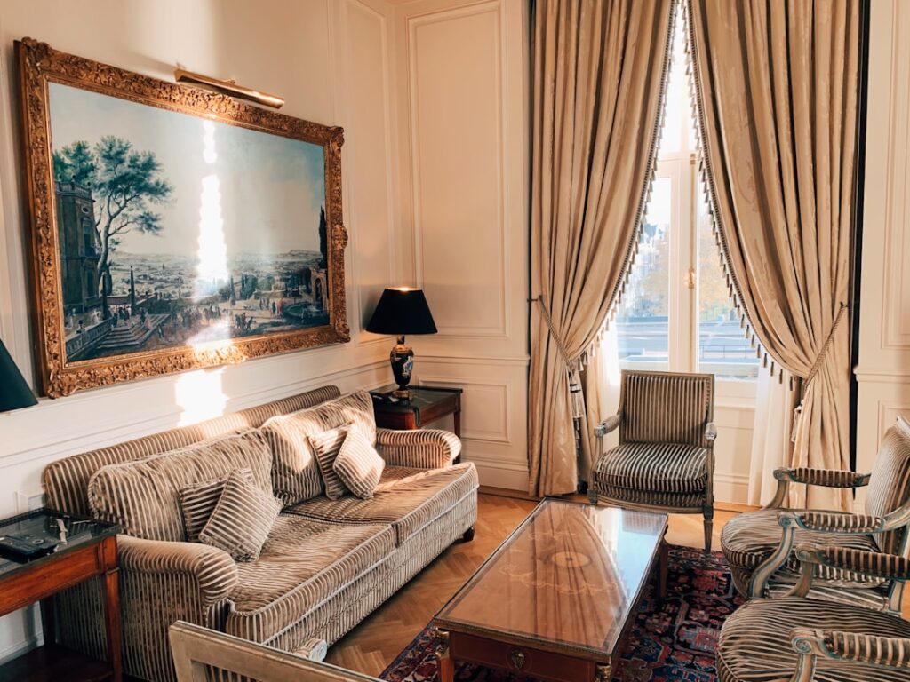 classic interior - Grand Boudoir Empire style interior design embracing Napoleonic grandeur